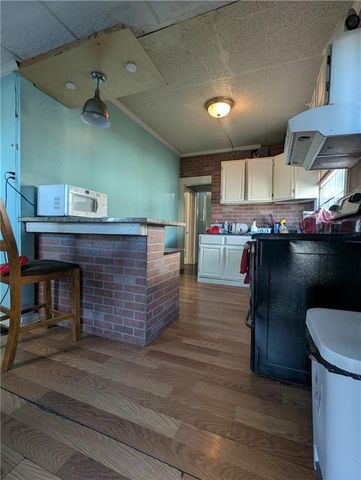 137 Lawn Avenue, Kansas City, MO 64123