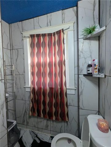 137 Lawn Avenue, Kansas City, MO 64123