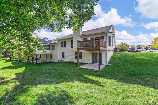 1126 Villa Flora Drive 45A, O'fallon, MO 63366