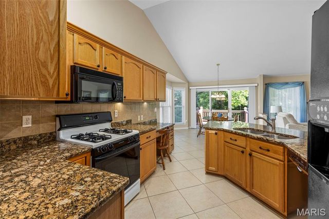 1126 Villa Flora Drive 45A, O'fallon, MO 63366