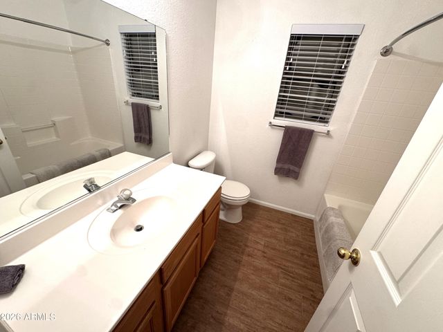 1129 E NARDINI Street, San Tan Valley, AZ 85140