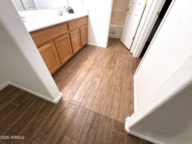 1129 E NARDINI Street, San Tan Valley, AZ 85140
