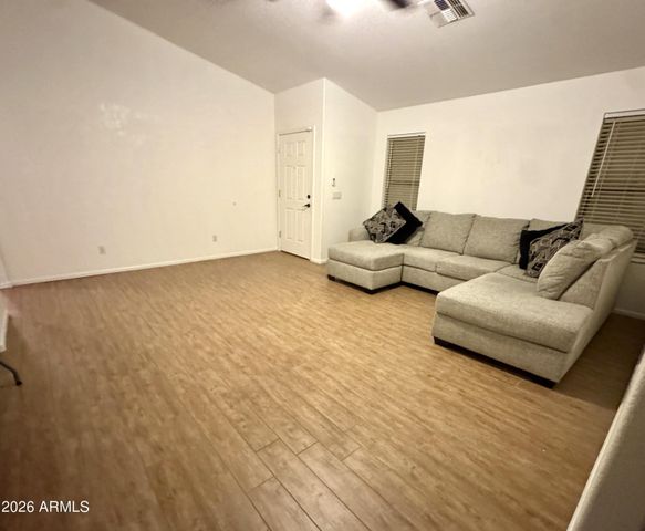 1129 E NARDINI Street, San Tan Valley, AZ 85140