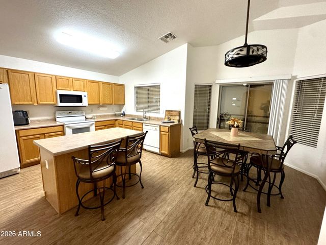 1129 E NARDINI Street, San Tan Valley, AZ 85140