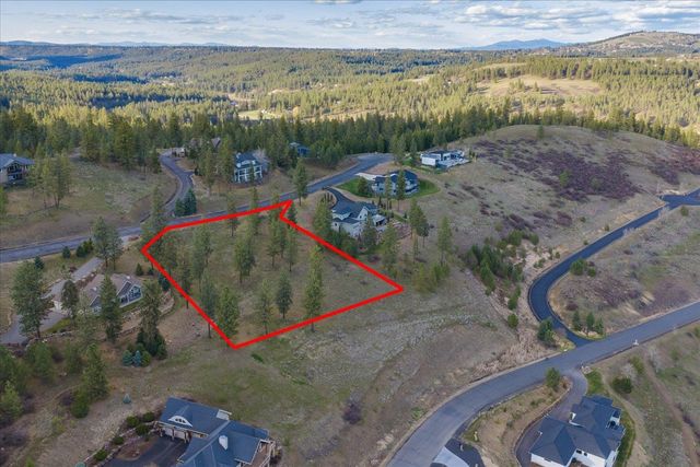 11615 S Elk Run Ln, Spokane, WA 99224