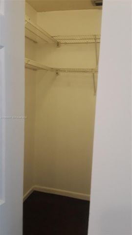 206 Lake Pointe Dr 206, Oakland Park, FL 33309