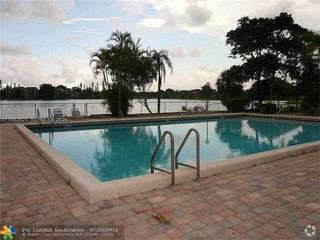 206 Lake Pointe Dr 206, Oakland Park, FL 33309