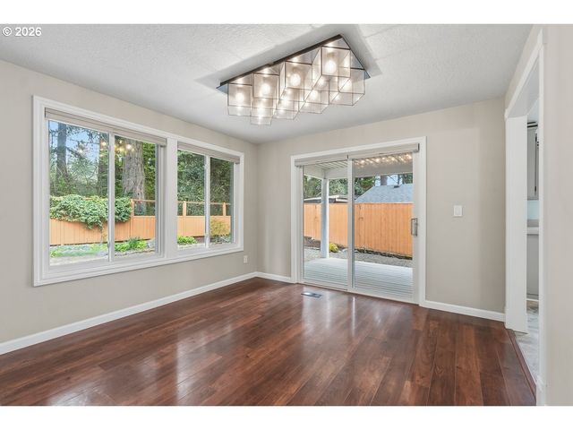 5279 Sw 153RD Ave, Beaverton, OR 97007