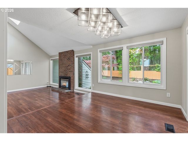 5279 Sw 153RD Ave, Beaverton, OR 97007