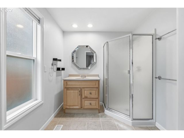 5279 Sw 153RD Ave, Beaverton, OR 97007