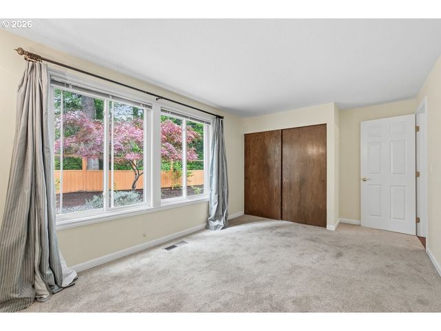 5279 Sw 153RD Ave, Beaverton, OR 97007