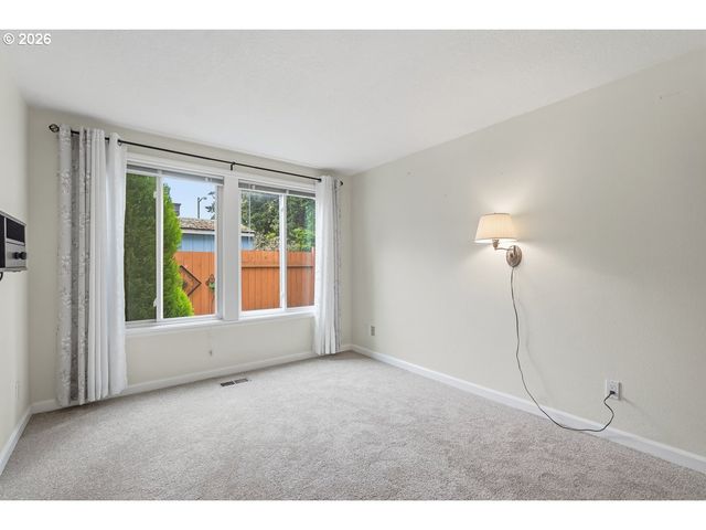 5279 Sw 153RD Ave, Beaverton, OR 97007