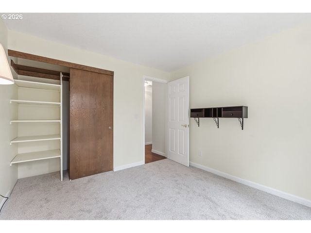 5279 Sw 153RD Ave, Beaverton, OR 97007