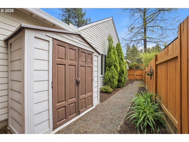 5279 Sw 153RD Ave, Beaverton, OR 97007