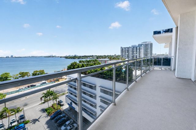 7901 Hispanola Avenue 807, North Bay Village, FL 33141