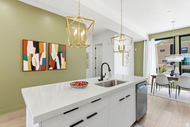 313 E ENDURANCE CIR, Draper, UT 84020