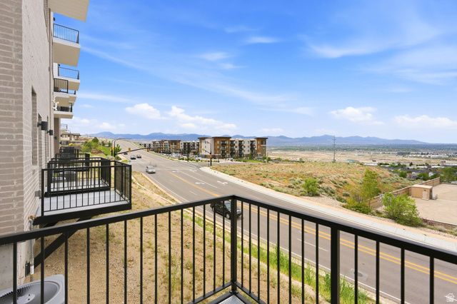 313 E ENDURANCE CIR, Draper, UT 84020