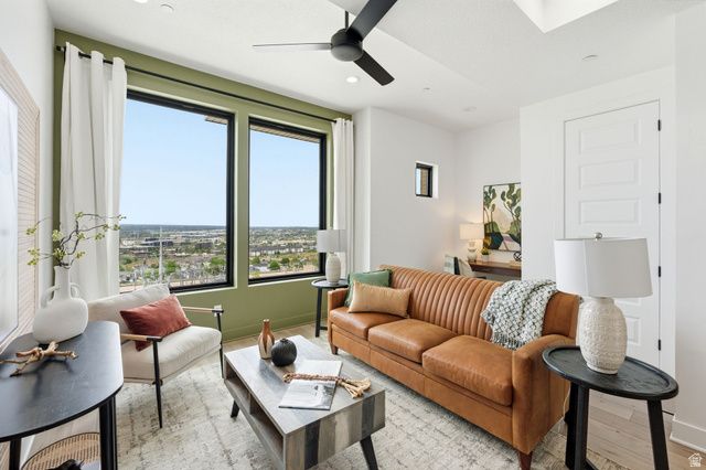 313 E ENDURANCE CIR, Draper, UT 84020