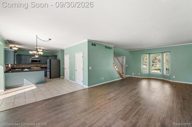 394 Evaline Drive, Troy, MI 48085