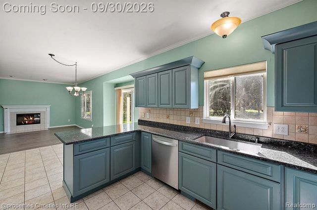 394 Evaline Drive, Troy, MI 48085