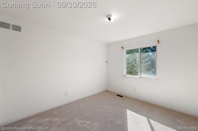 394 Evaline Drive, Troy, MI 48085