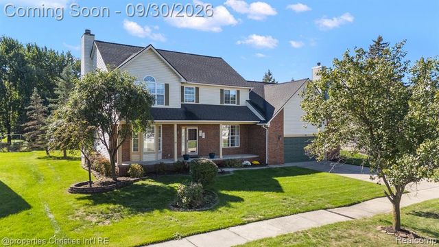 394 Evaline Drive, Troy, MI 48085
