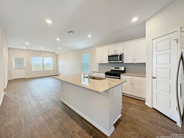 408 Deborah Dr, New Braunfels, TX 78130