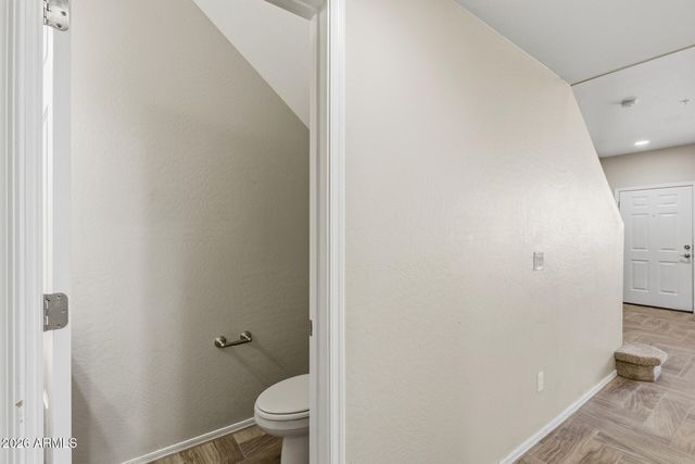 21655 N 36TH Avenue 106, Glendale, AZ 85308
