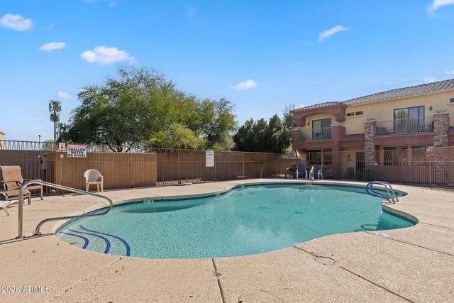 21655 N 36TH Avenue 106, Glendale, AZ 85308