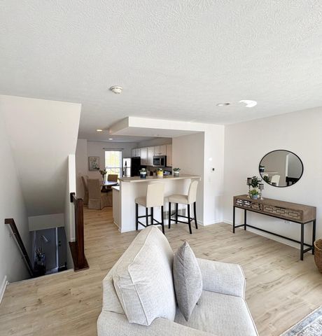 5583 Mesa Falls Street, 15, Dublin, OH 43016