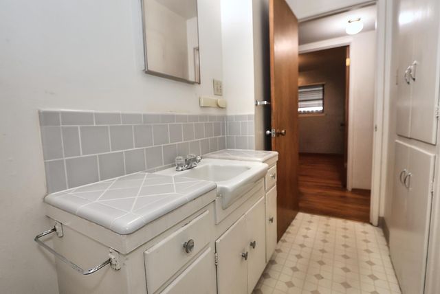 7028 Maita Cir, Sacramento, CA 95820