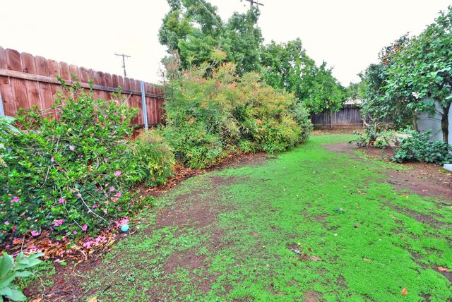 7028 Maita Cir, Sacramento, CA 95820