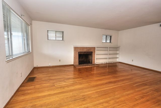 7028 Maita Cir, Sacramento, CA 95820