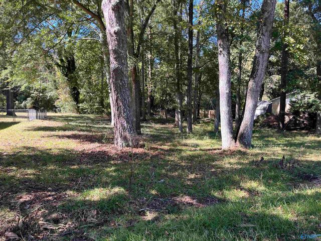 10 Meadowood Drive, Southside, AL 35907