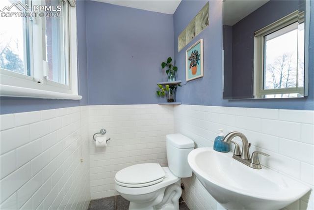 921 Valley Road, Colorado Springs, CO 80904