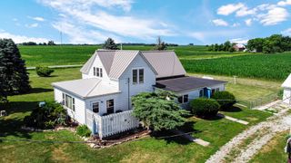 494 S 600 W, Hebron, IN 46341