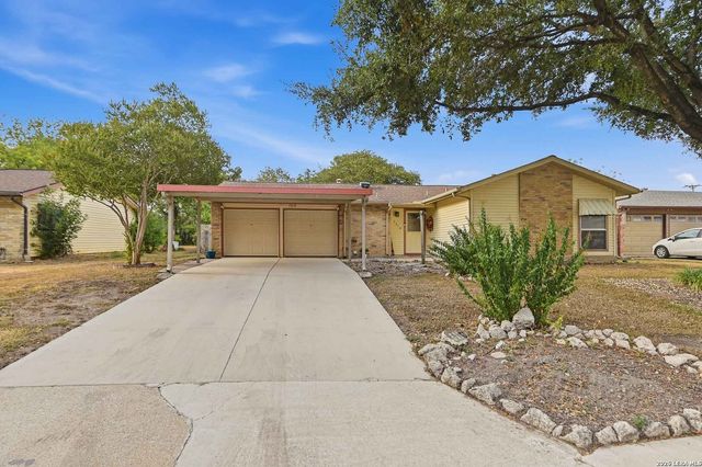 5210 ALAN BEAN DR, Kirby, TX 78219