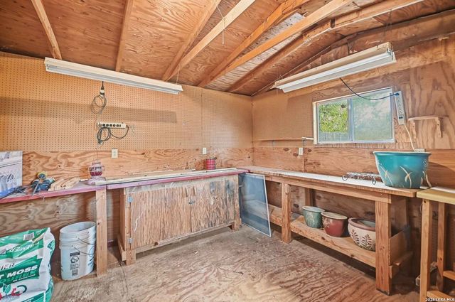 5210 ALAN BEAN DR, Kirby, TX 78219