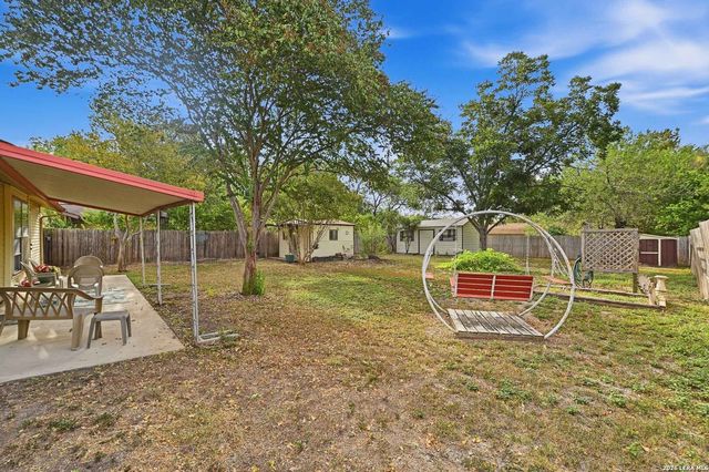 5210 ALAN BEAN DR, Kirby, TX 78219