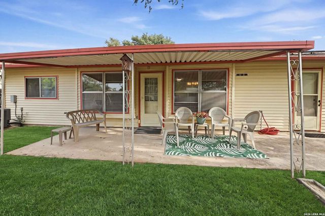 5210 ALAN BEAN DR, Kirby, TX 78219