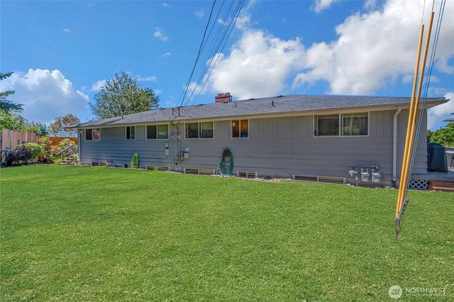 1917 -1919 Willow Lane W, University Place, WA 98466
