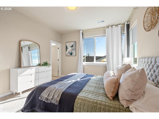 17137 Sw WOODPECKER Ln, Beaverton, OR 97007