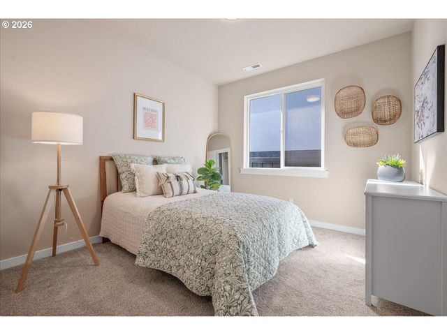 17137 Sw WOODPECKER Ln, Beaverton, OR 97007