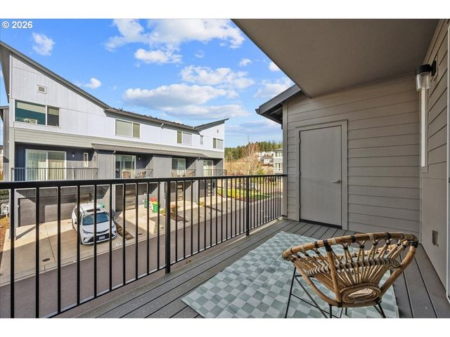 17137 Sw WOODPECKER Ln, Beaverton, OR 97007