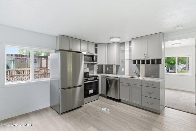 139 W Cosgrove RD, Coeur D'alene, ID 83815