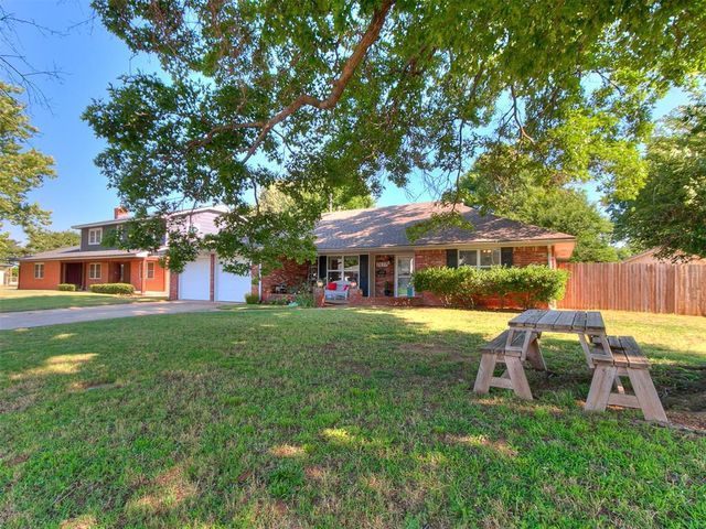 2627 Beaurue Street, Norman, OK 73069