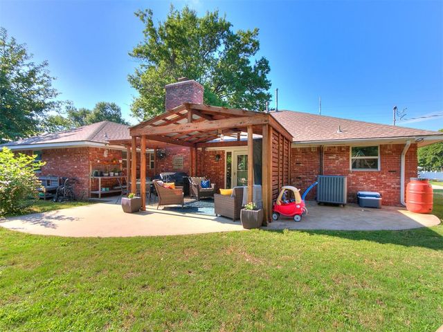 2627 Beaurue Street, Norman, OK 73069