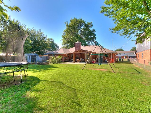 2627 Beaurue Street, Norman, OK 73069
