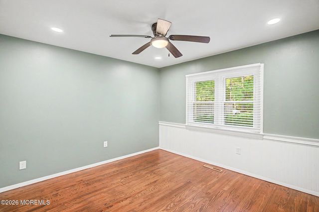 26 Frenchs Lane, Tuckerton, NJ 08087