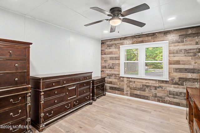 26 Frenchs Lane, Tuckerton, NJ 08087